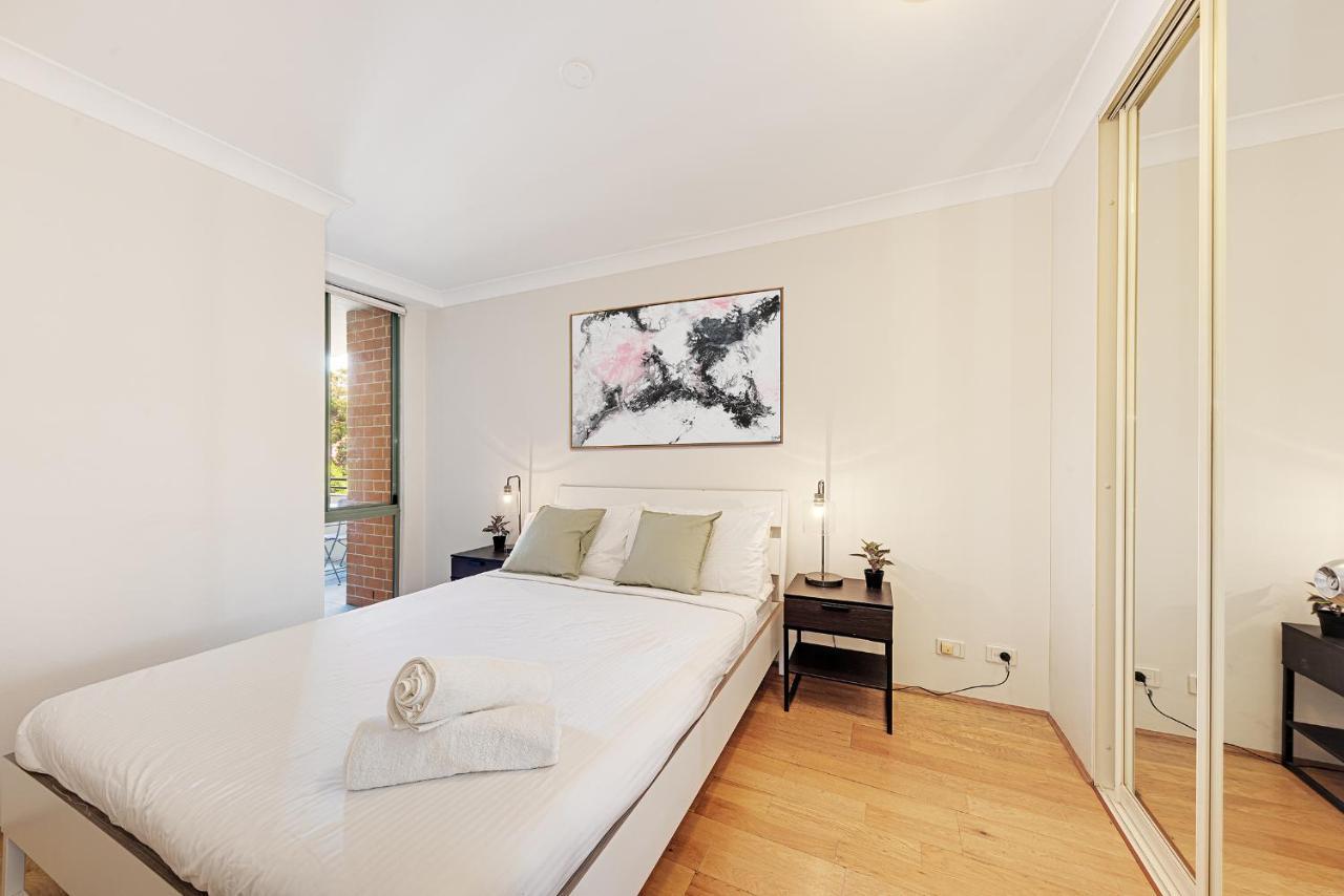 Spacious & Cosy 2 Bedroom Apartment In Darling Harbour Sydney Esterno foto